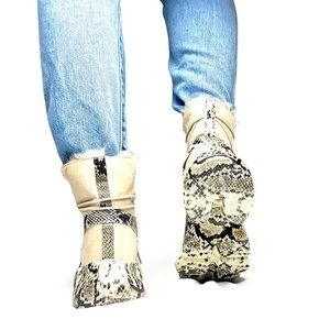 Snake winter sneakers